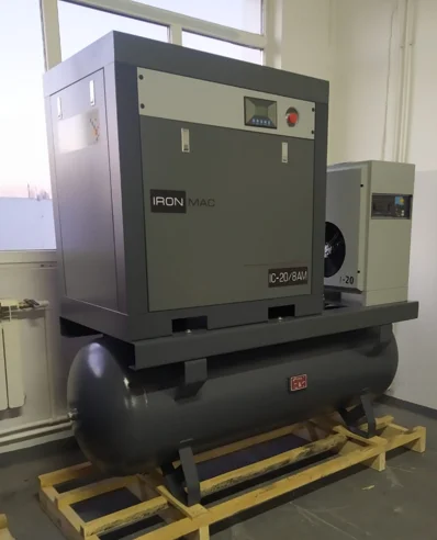 Винтовой компрессор IRONMAC IC 30/10 PM VSD DF 500L